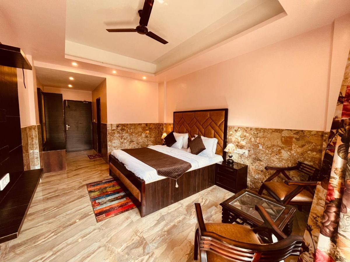 River Grand, Mussoorie Exterior photo